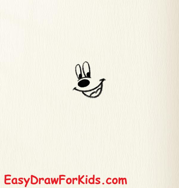 How to draw Mickey mouse full body step 1